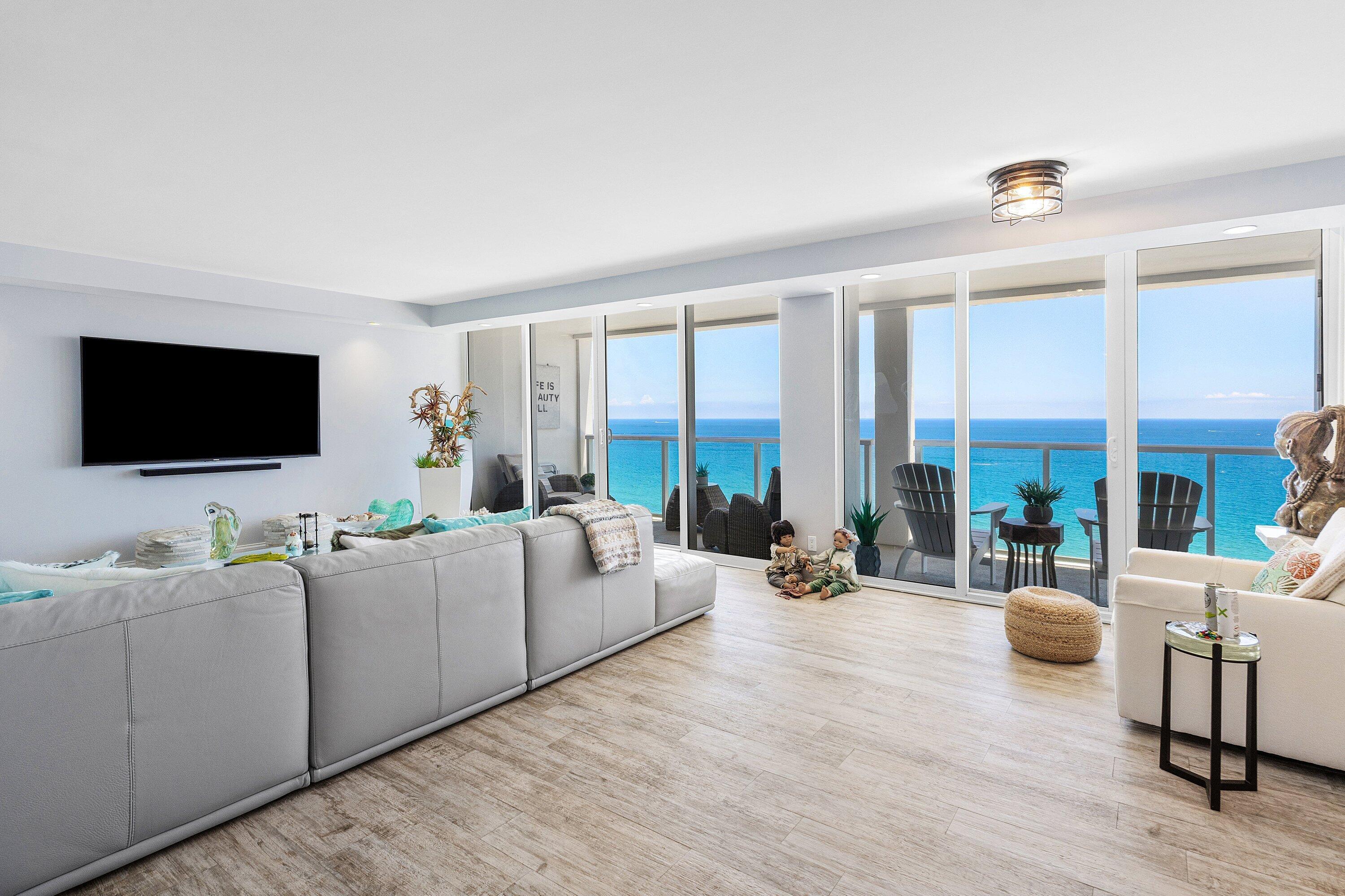Image 2: 006-2800SouthOceanBoulevard-17L-BocaRato