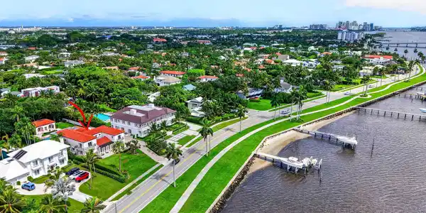Image 4: Intracoastal