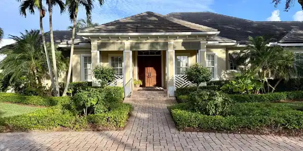 109 Estuary Dr