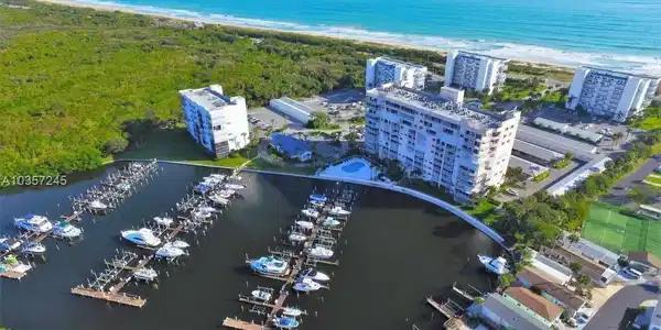 5167 N Highway A1a