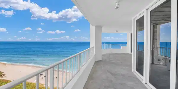 550 S Ocean Boulevard