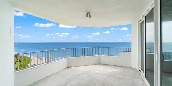 550 S Ocean Boulevard