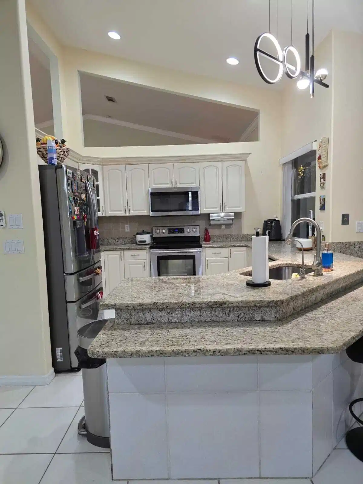 Image 1: Kitchen