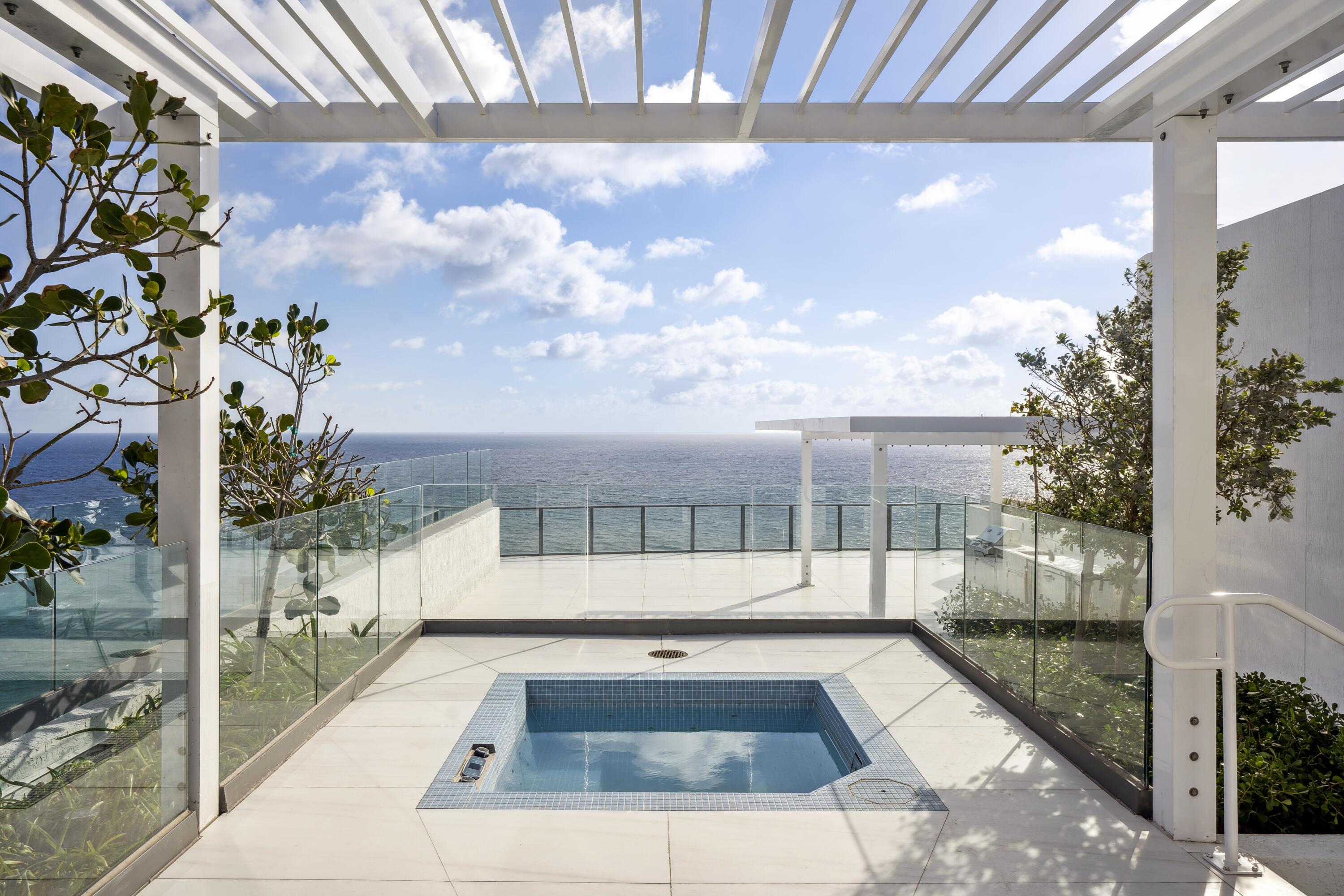 Image 3: 1116 N Ocean Blvd Pompano Beach FL UPH03