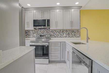 1481 S Ocean Blvd