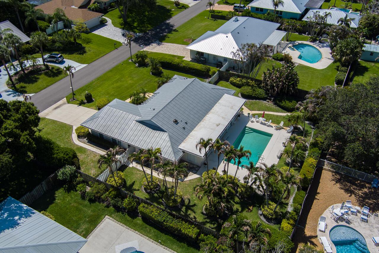 Image 2: EXTERIOR AERIAL
