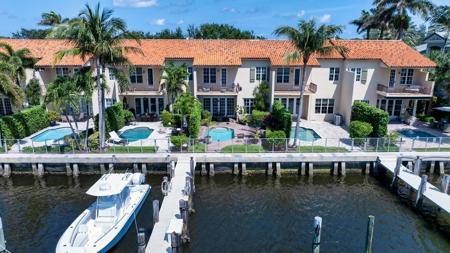 256 Venetian Drive