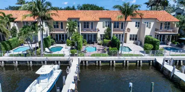 256 Venetian Drive