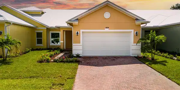 1805 Bridgepointe Circle