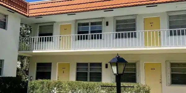 1225 NW 21st Street