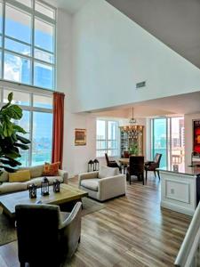 951 Brickell Avenue