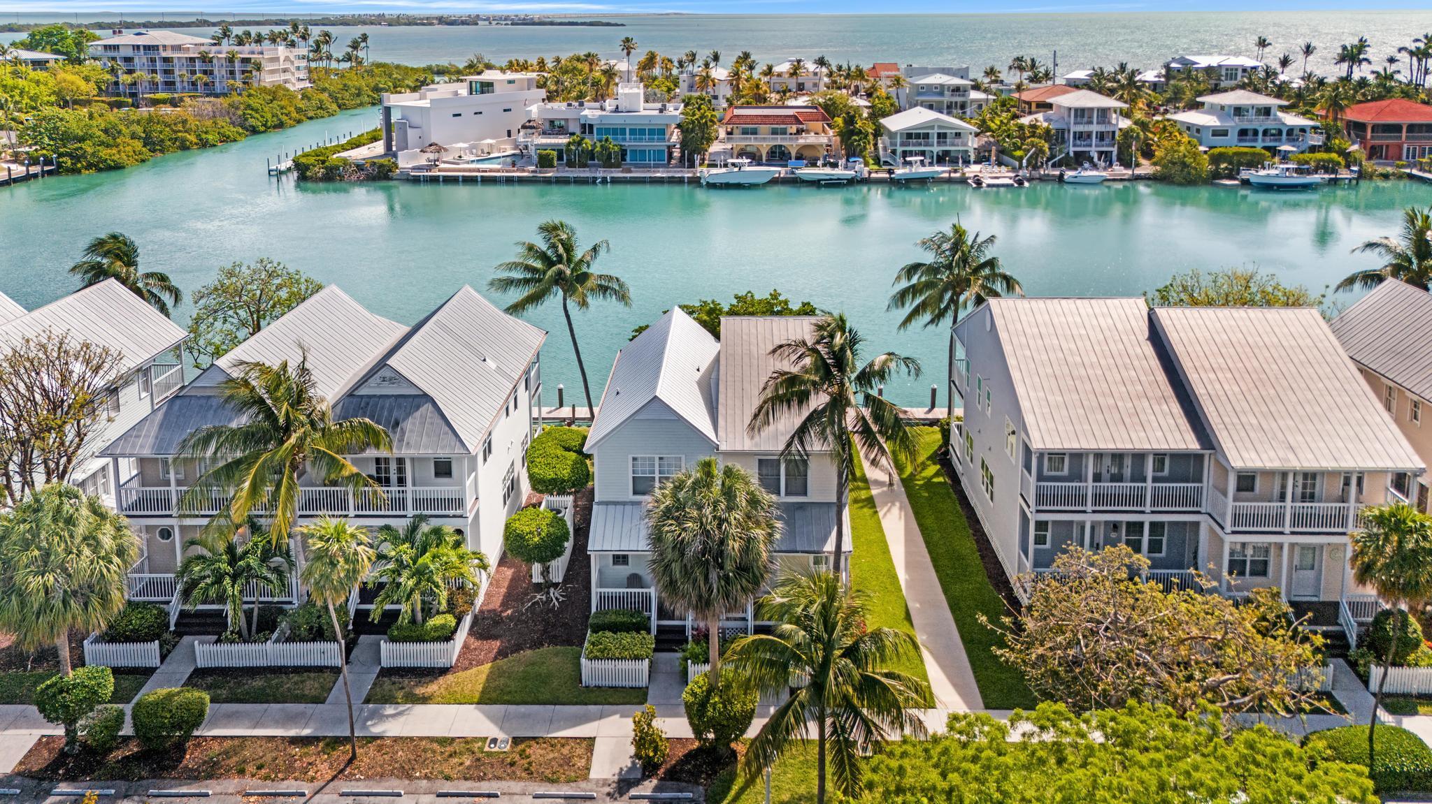 Image 3: DJI_20250429223110_0016_D