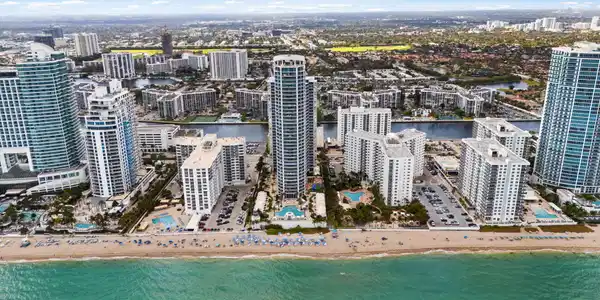 3101 S Ocean Drive