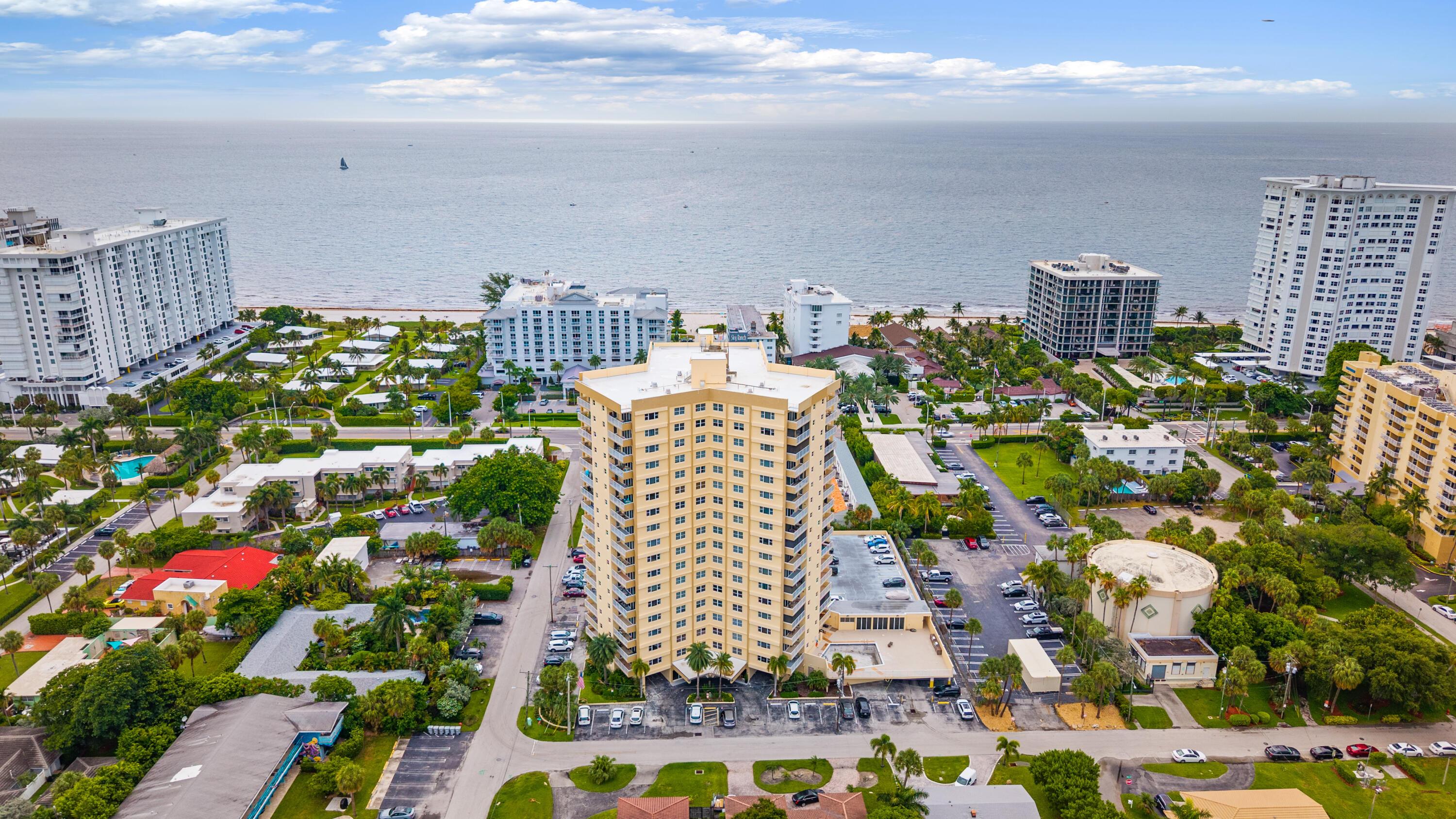 Image 2: 1200 Hibiscus Ave #201-34