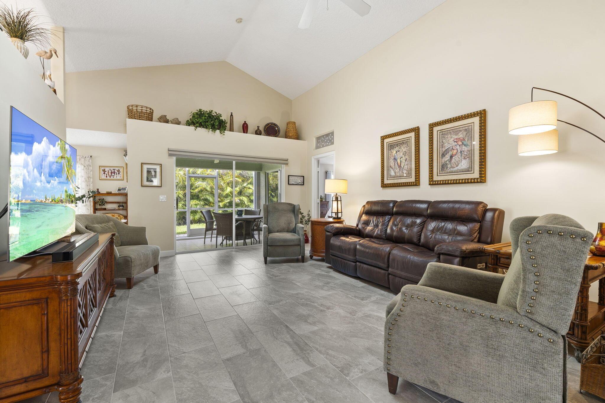 Image 4: 6-web-or-mls-DSC06075