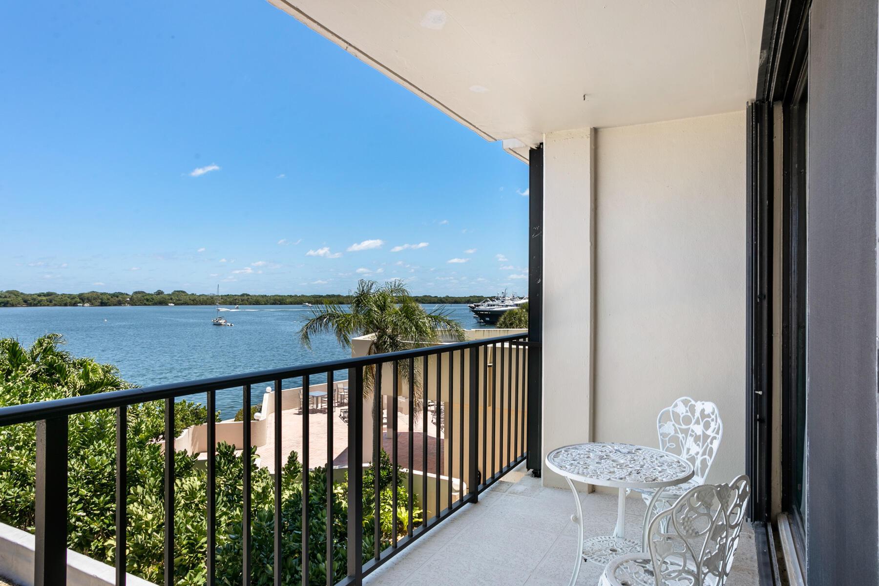 Image 4: Balcony View