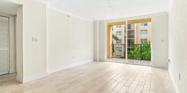 Image 2: 1801-NORTH-FLAGLER-DRIVE-603-33407-003