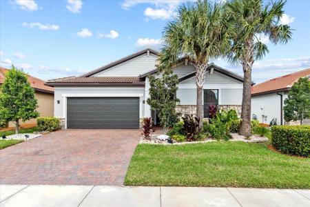 425 SE Bancroft Court