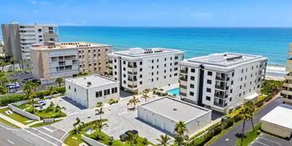 2765 N Highway A1a