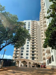1865 S Ocean Dr