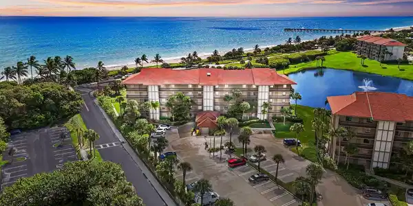 101 S Seas Drive