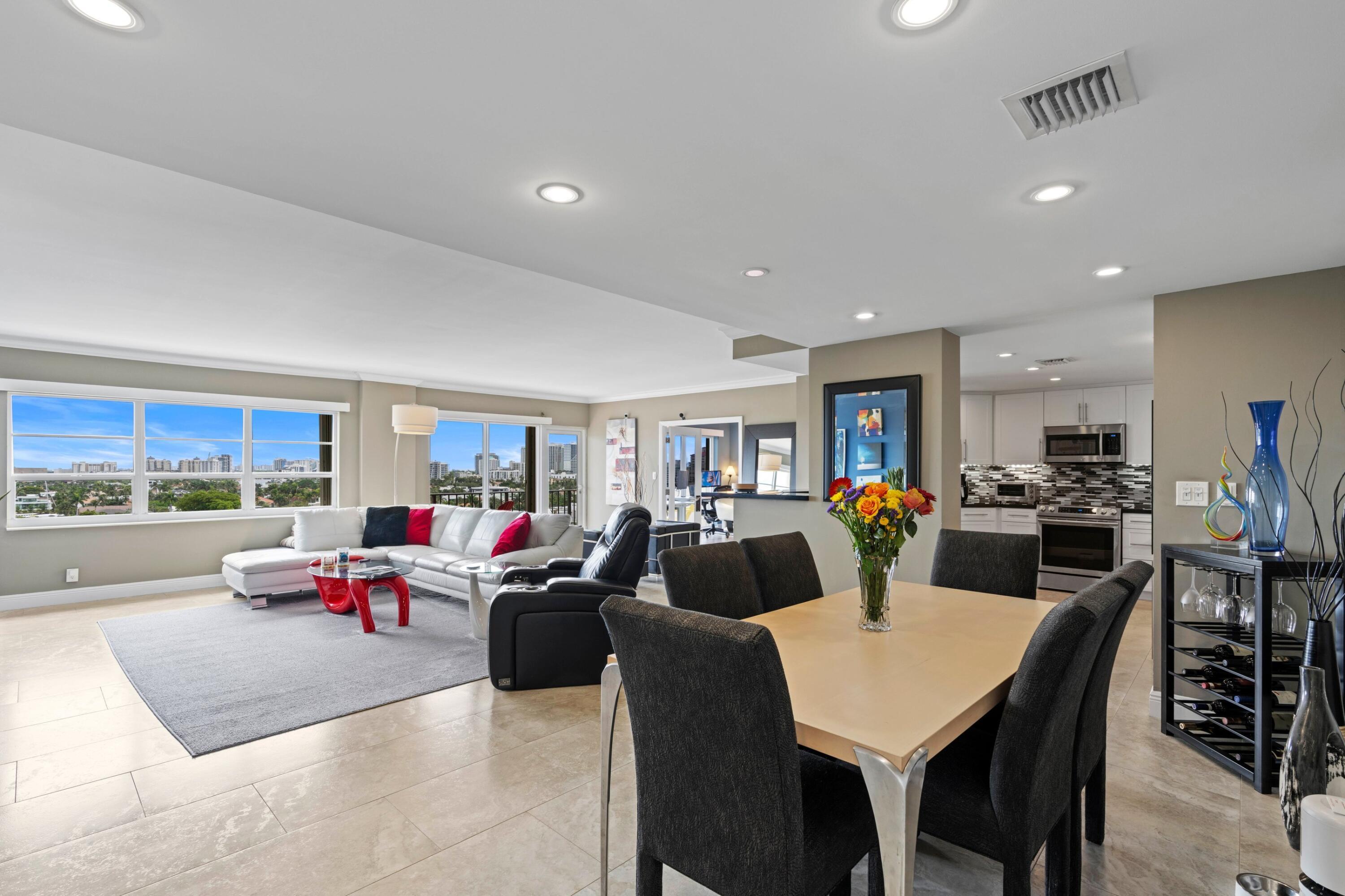 Image 3: Dining Room