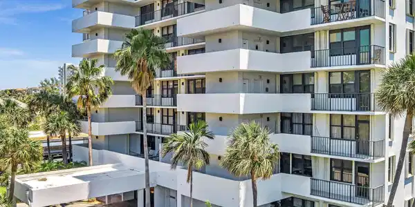 4600 S Ocean Boulevard