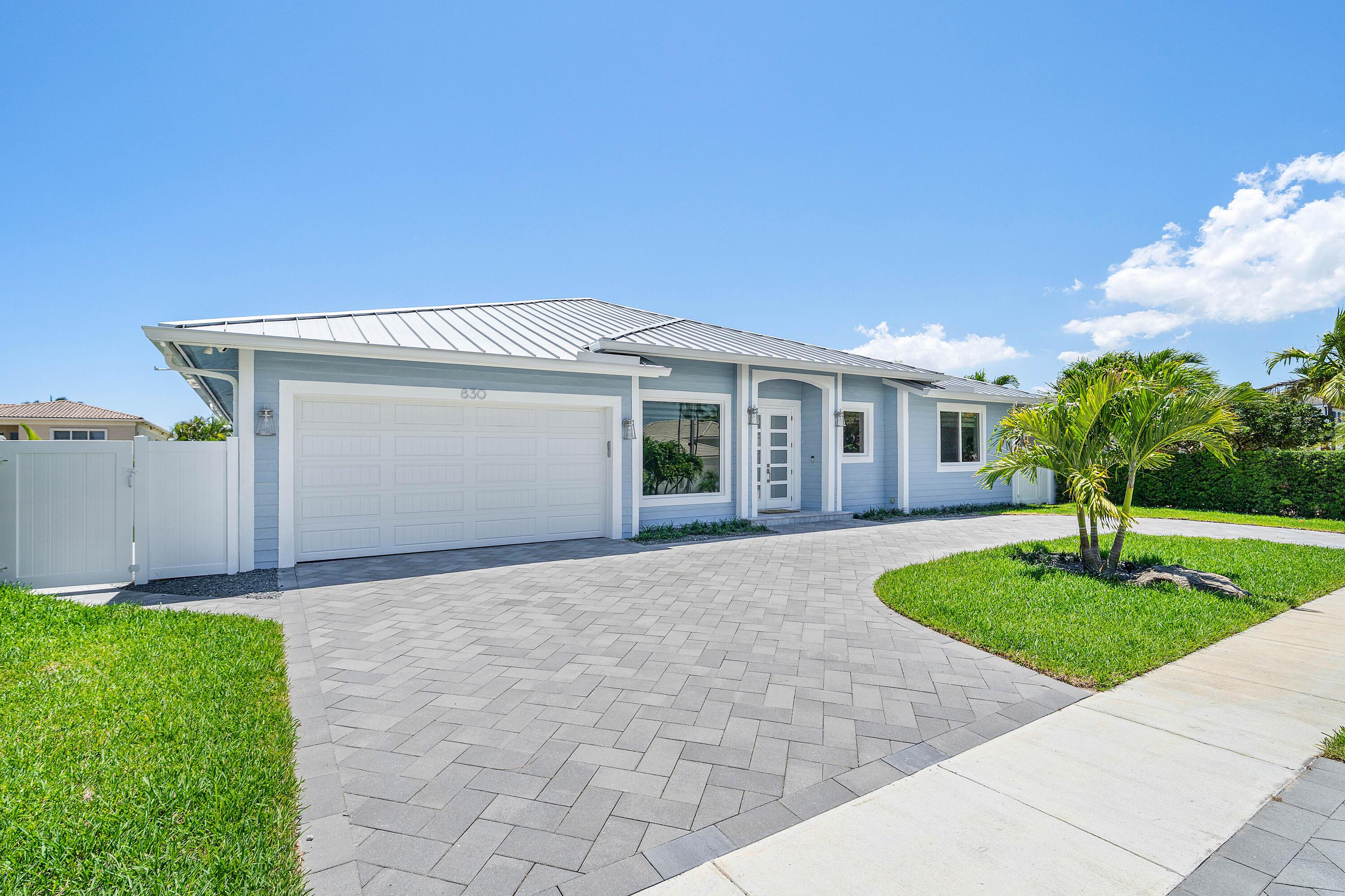 Image 3: 002-830Northeast72ndStreet-BocaRaton-FL-