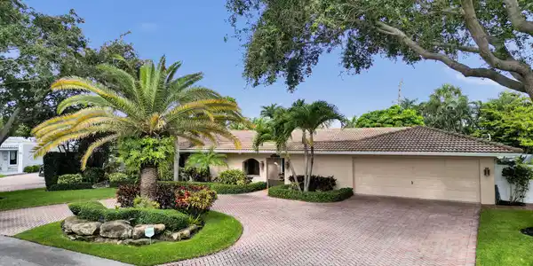 Image 2: Front of home
