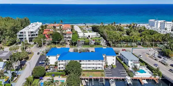 1700 S Ocean Boulevard