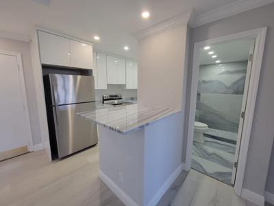 200 S Birch Road