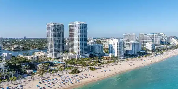 153 N Seabreeze Boulevard