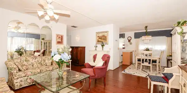 1225 NW 21st Street