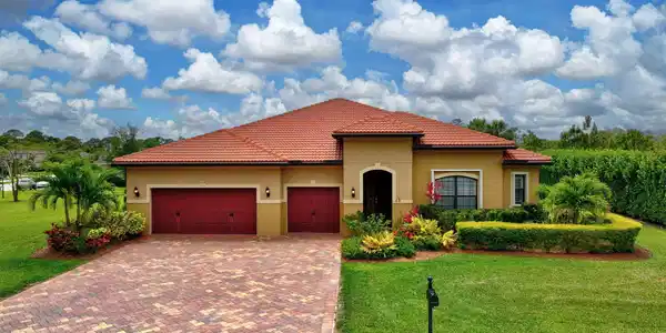 964 SW Canoe Creek Terrace