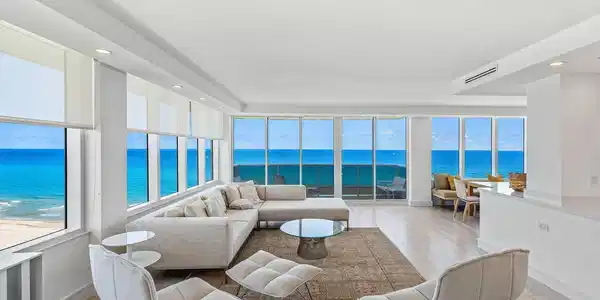700 S Ocean Boulevard