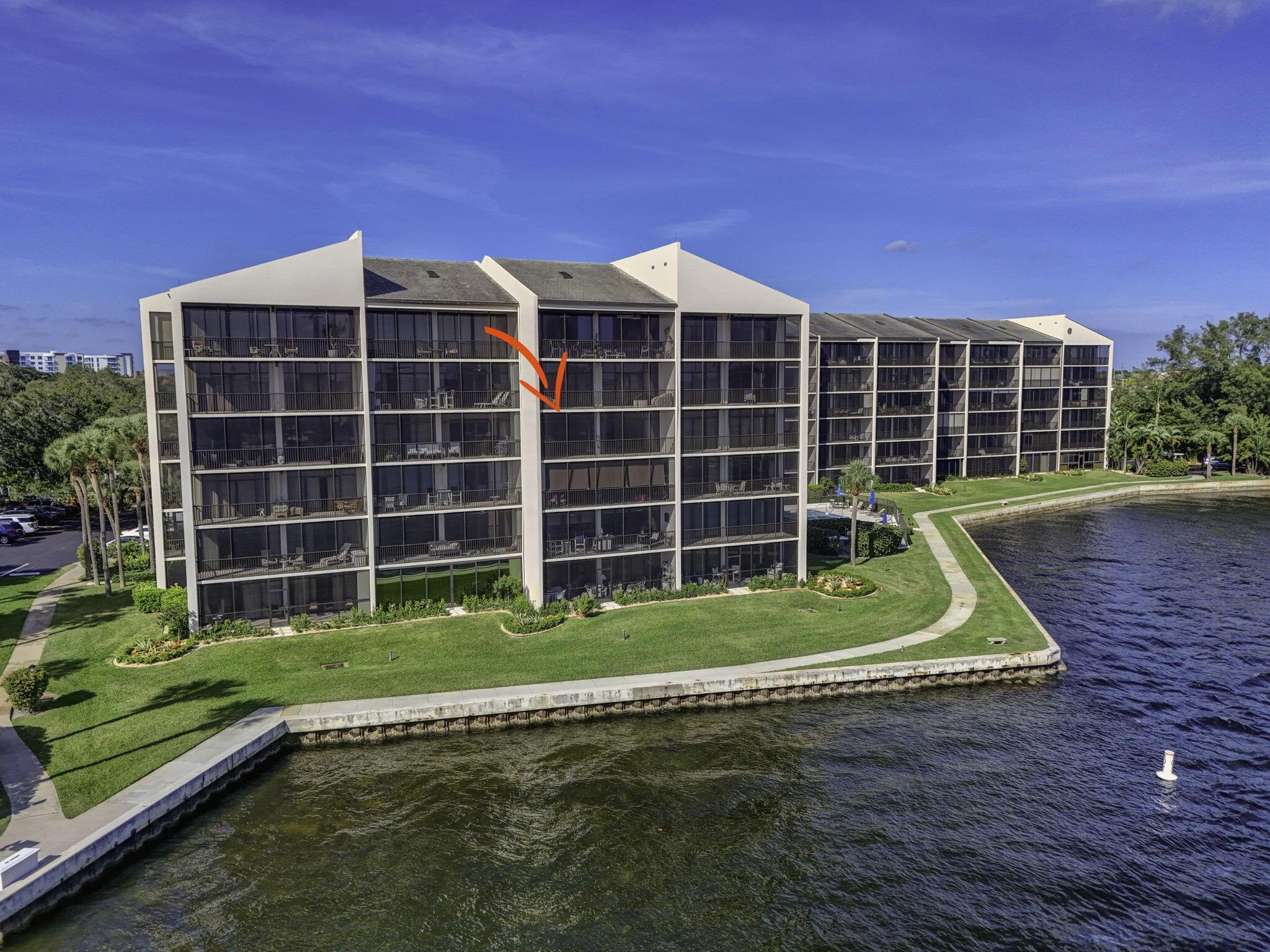 Image 4: 4th Floor Residence