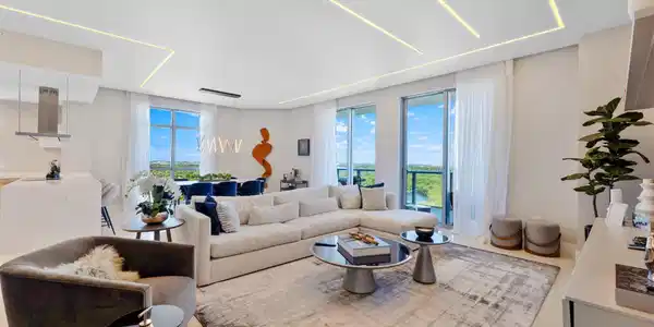 17301 Biscayne Blvd