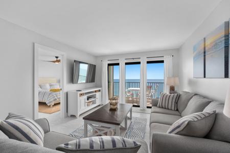 10044 S Ocean Drive