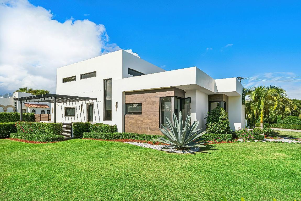 Image 3: 002-1801NorthLakesideDrive-LakeWorthBeac