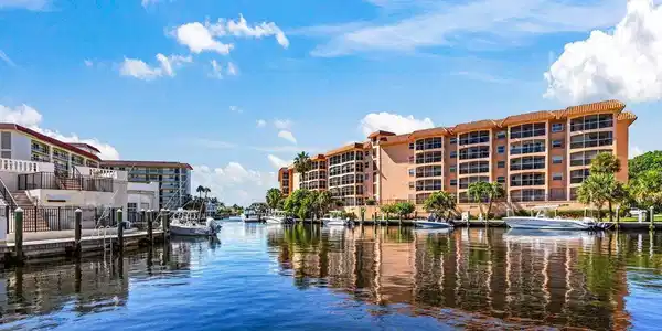 Image 4: 024-2871NorthOceanBoulevard-C417-BocaRat