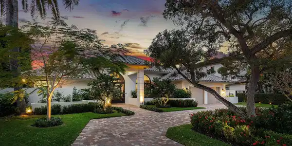 2249 W Silver Palm Road