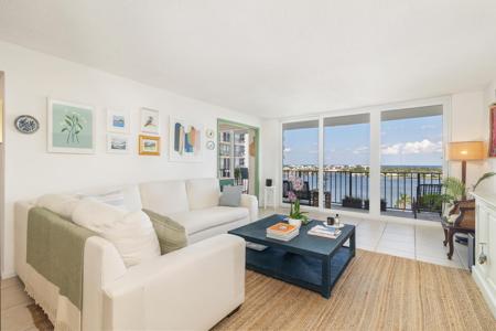 1701 S Flagler Drive