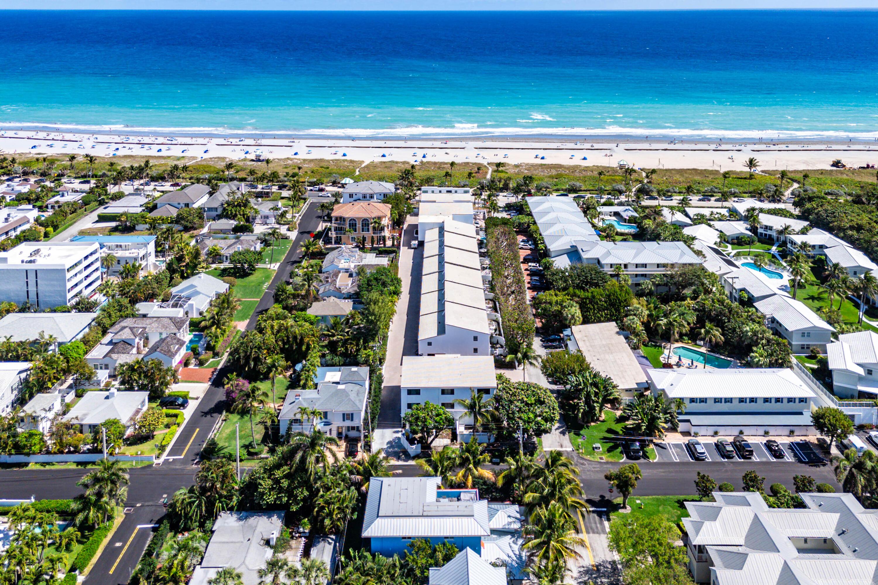 Image 2: 036-250SouthOceanBoulevard-279-DelrayBea