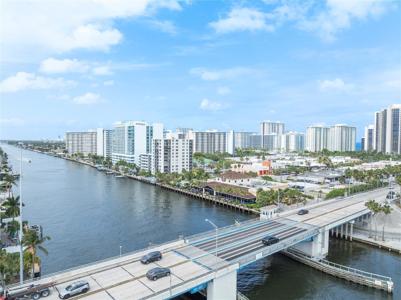 3000 E Oakland Park Boulevard