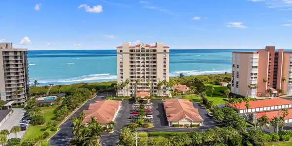 3920 N Highway A1a