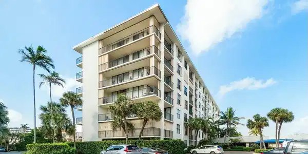 3545 S Ocean Boulevard