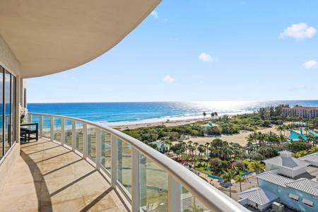 2700 N Ocean Drive
