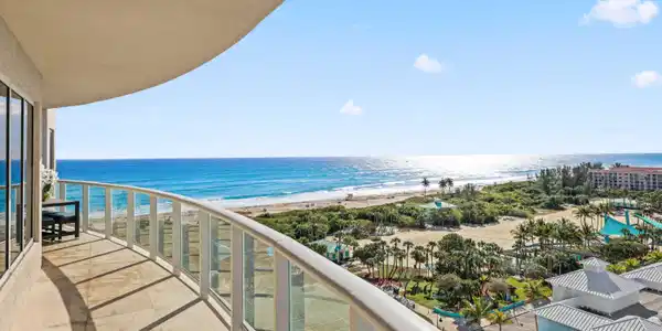 2700 N Ocean Drive
