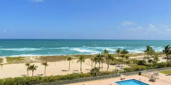 750 N Ocean Boulevard