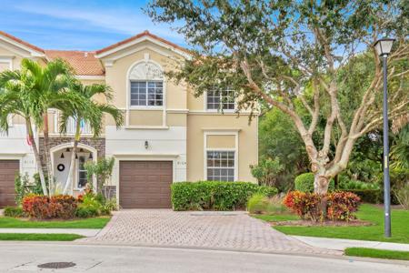 6104 SE Portofino Circle